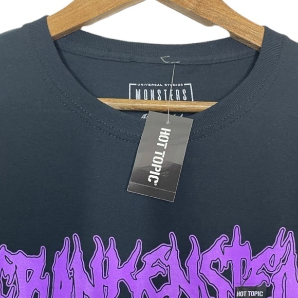 Hot Topic Universal Studios Frankenstein Metal Tee T-Shirt Black NWT - Picture 5 of 8